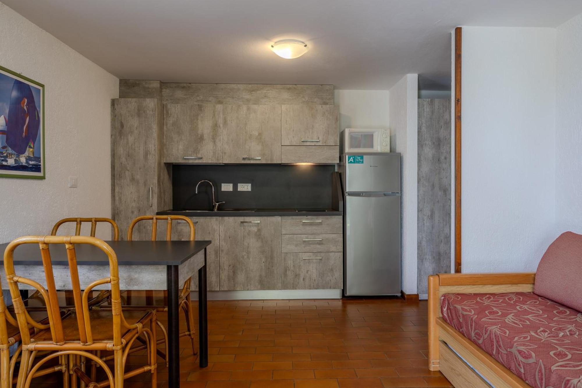 Residence San Michele Костермано Экстерьер фото