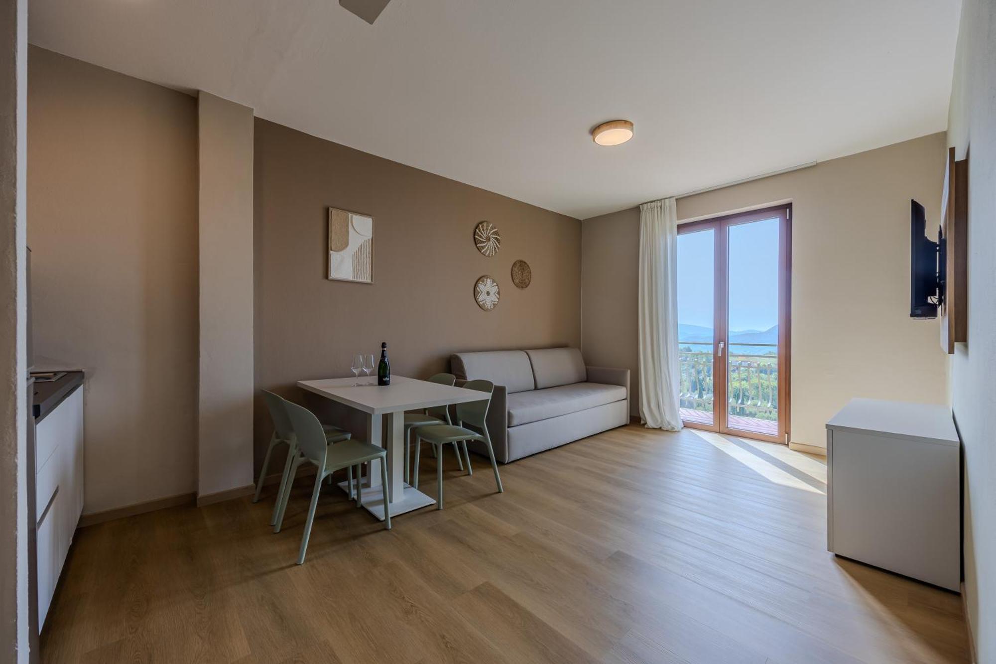 Residence San Michele Костермано Экстерьер фото